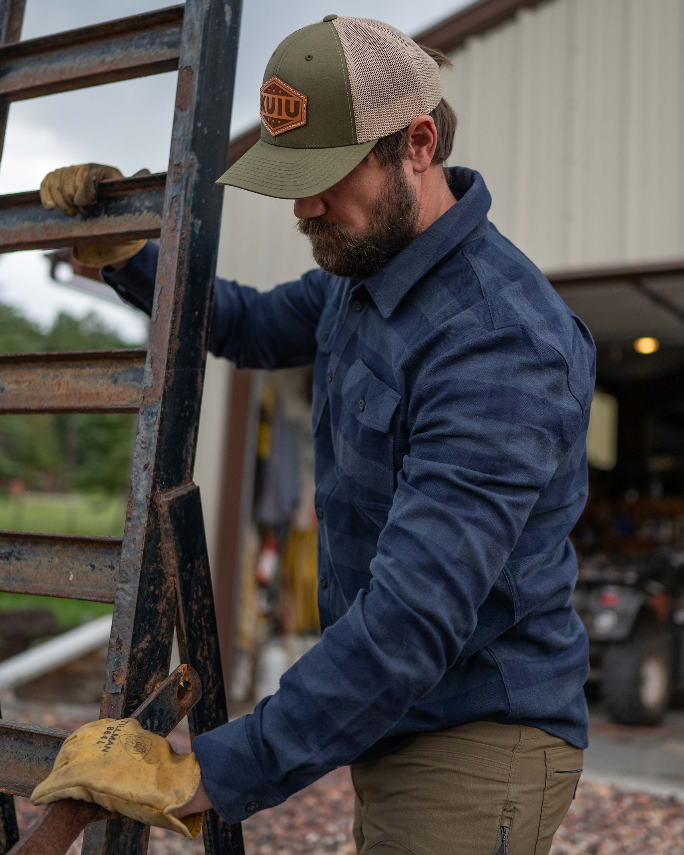 Field Flannel Shirt | Steel Blue Buffalo Check - Image 6