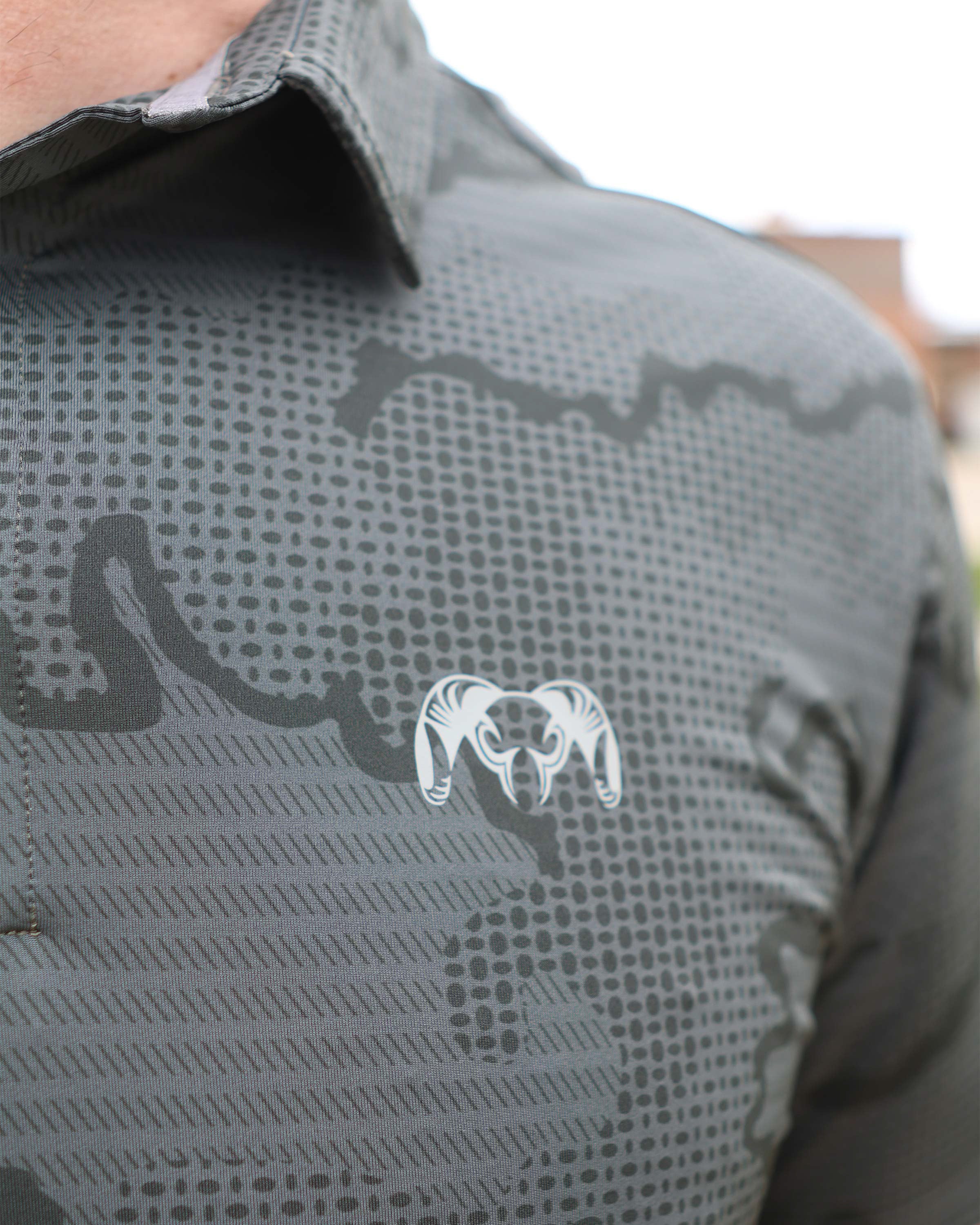 KUIU Performance Polo | Gunmetal Tonal - Image 7