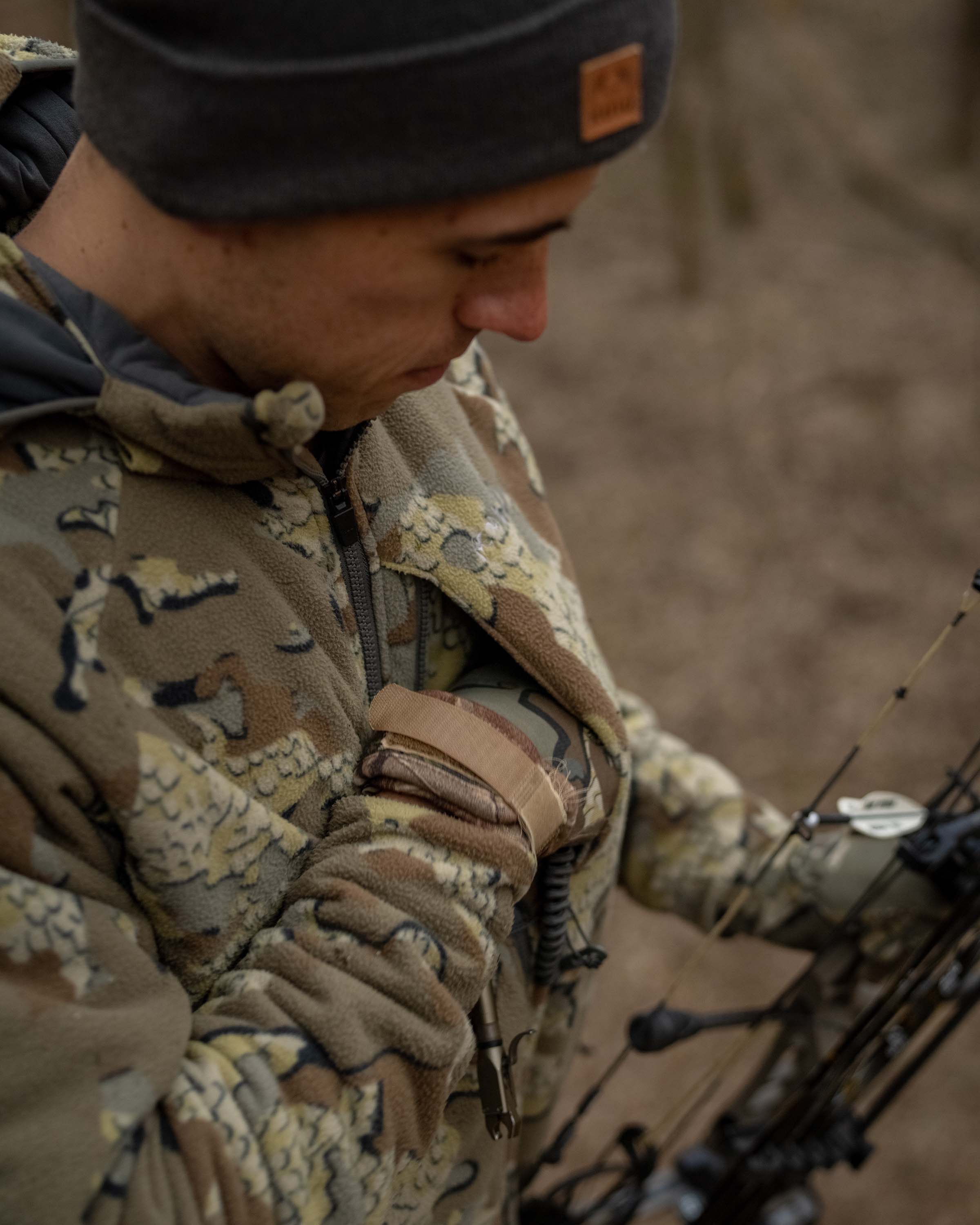 Outlet KUIU Proximity Hooded Insulated Jacket | Ash Off-Shade - Image 13