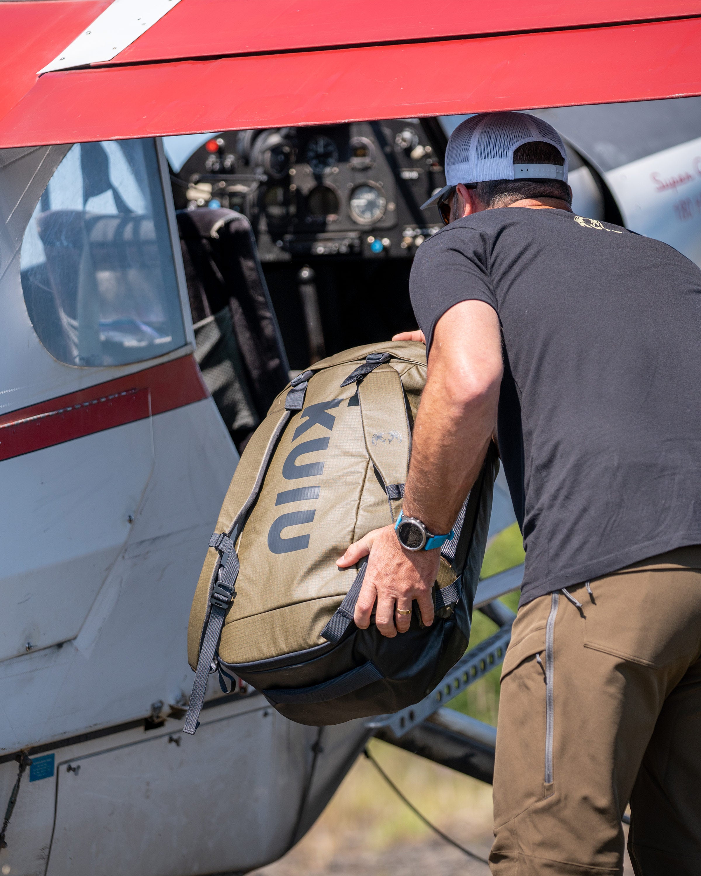 Waypoint 2800 Duffel | Black - Image 12