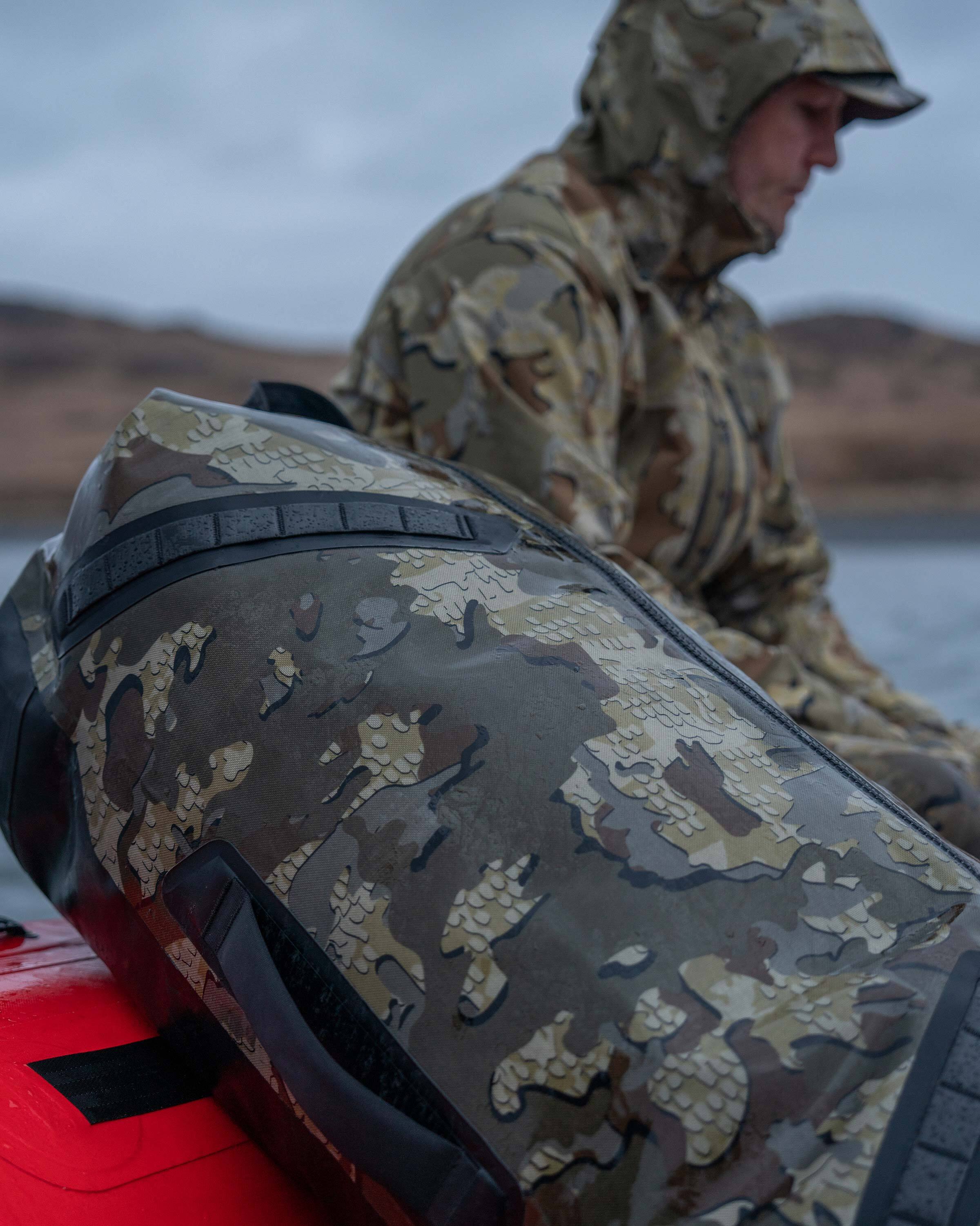 Kodiak 3000 Submersible Duffel | Coyote Brown - Image 12