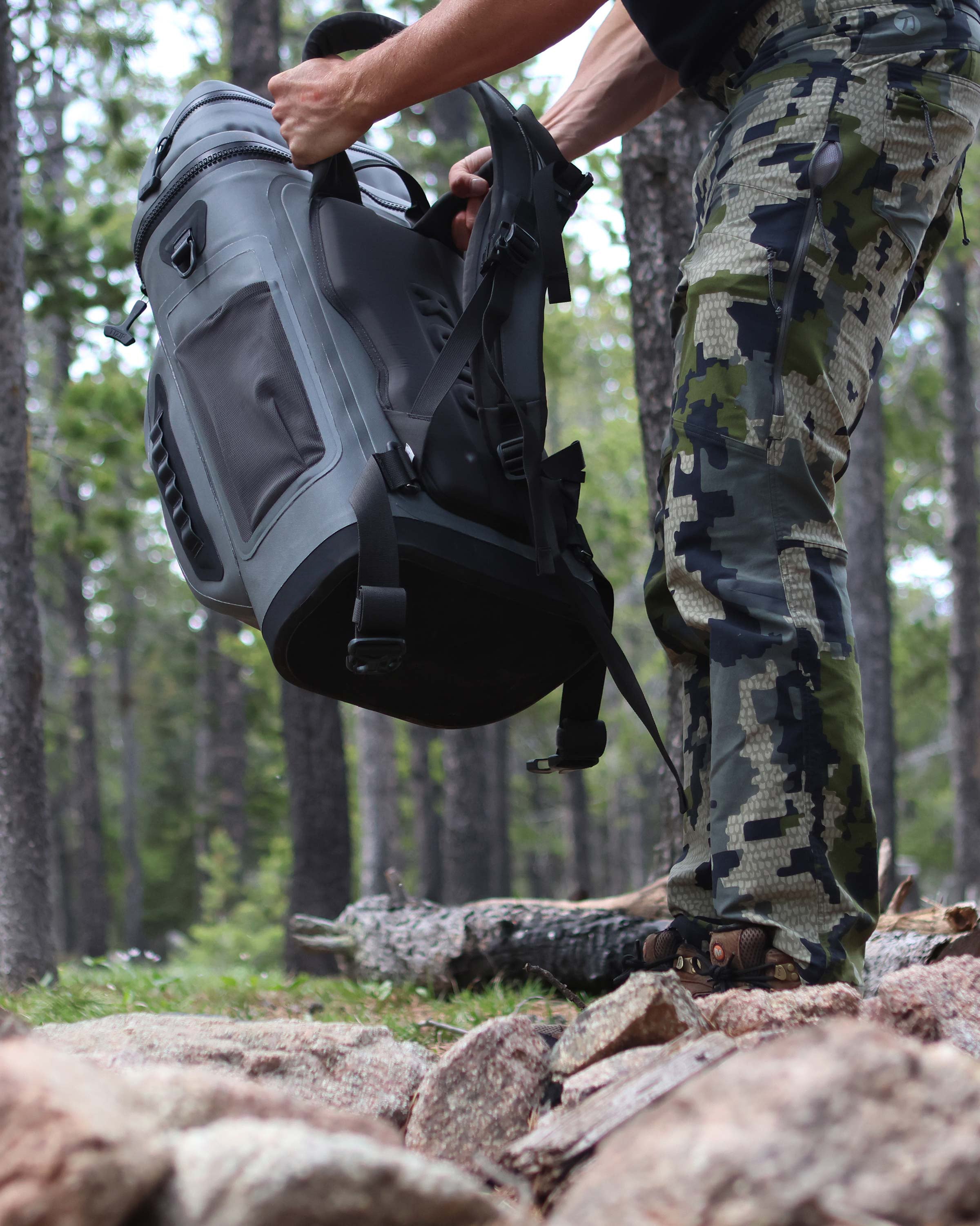 Kodiak 2000 Cooler Backpack | Valo - Image 9